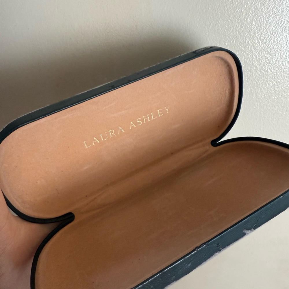 Empty laura Ashley rare 90s green hard case sunglasses eyeglasses case RARE
